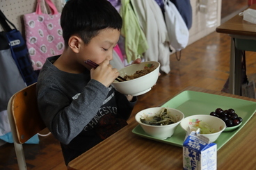 給食の様子